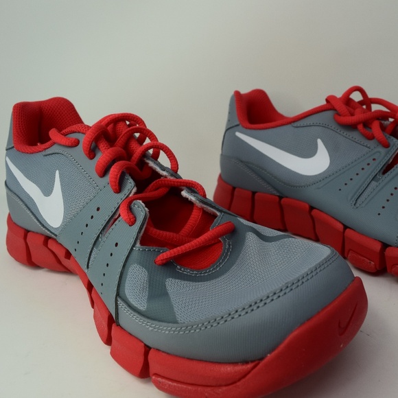 show me some nike shoes